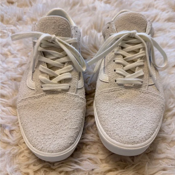 Vans Women's Sneakers in Cream NWOT - Picture 1 of 6